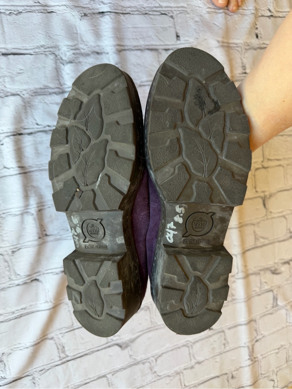 Born Purple Suede Loafers Chunky Sole Tassles Womens 8.5 Academia Preppy Funky - Picture 5 of 9
